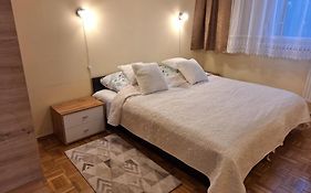 Gvadányi Rezidencia